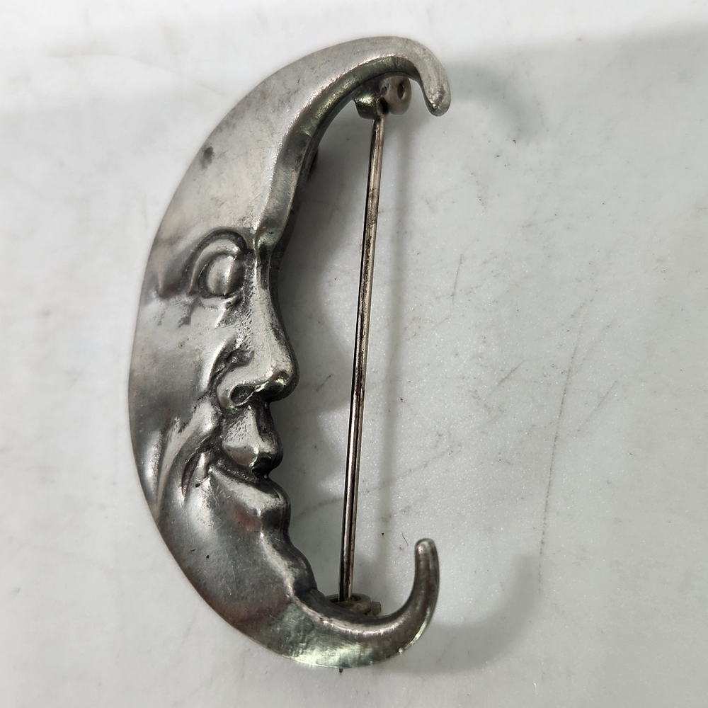 Estate Vtg Signed Pewter Man In The Moon Face Brooch Celestial Crescent Pin - Picture 3 of 5
